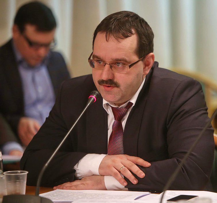 Рабочее совещание при Комитете Государственной Думы по конституционному законодательству и государственному строительству по обсуждению новой редакции Кодекса Российской Федерации об административных правонарушениях. 

