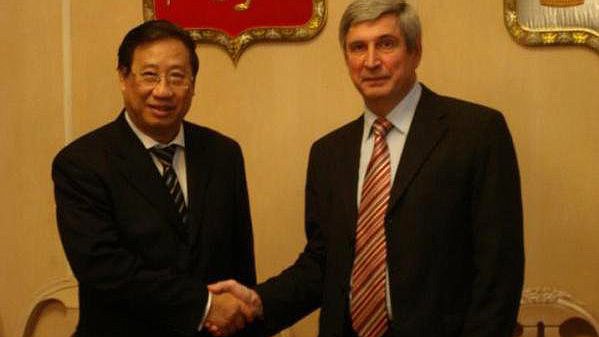 Состоялась встреча заместителя Председателя Государственной Думы Ивана Мельникова с заместителем Премьер-министра Правительства, Министром иностранных дел Вьетнама Фам Зя Кхиемом