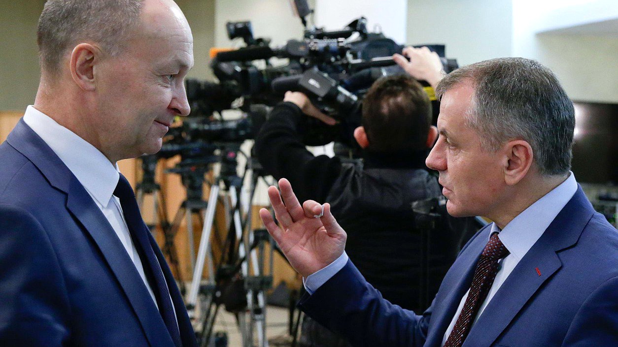 Заседания Президиума Совета законодателей 
Российской Федерации при Федеральном Собрании 
Российской Федерации.
