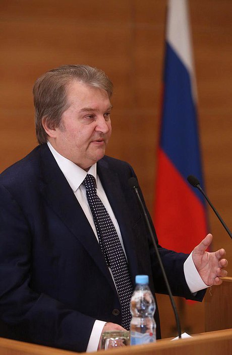 Парламентские слушания Комитета Государственной Думы по международным делам на тему «Россия – Запад: что возобладает – логика противостояния или логика взаимодействия?». 
