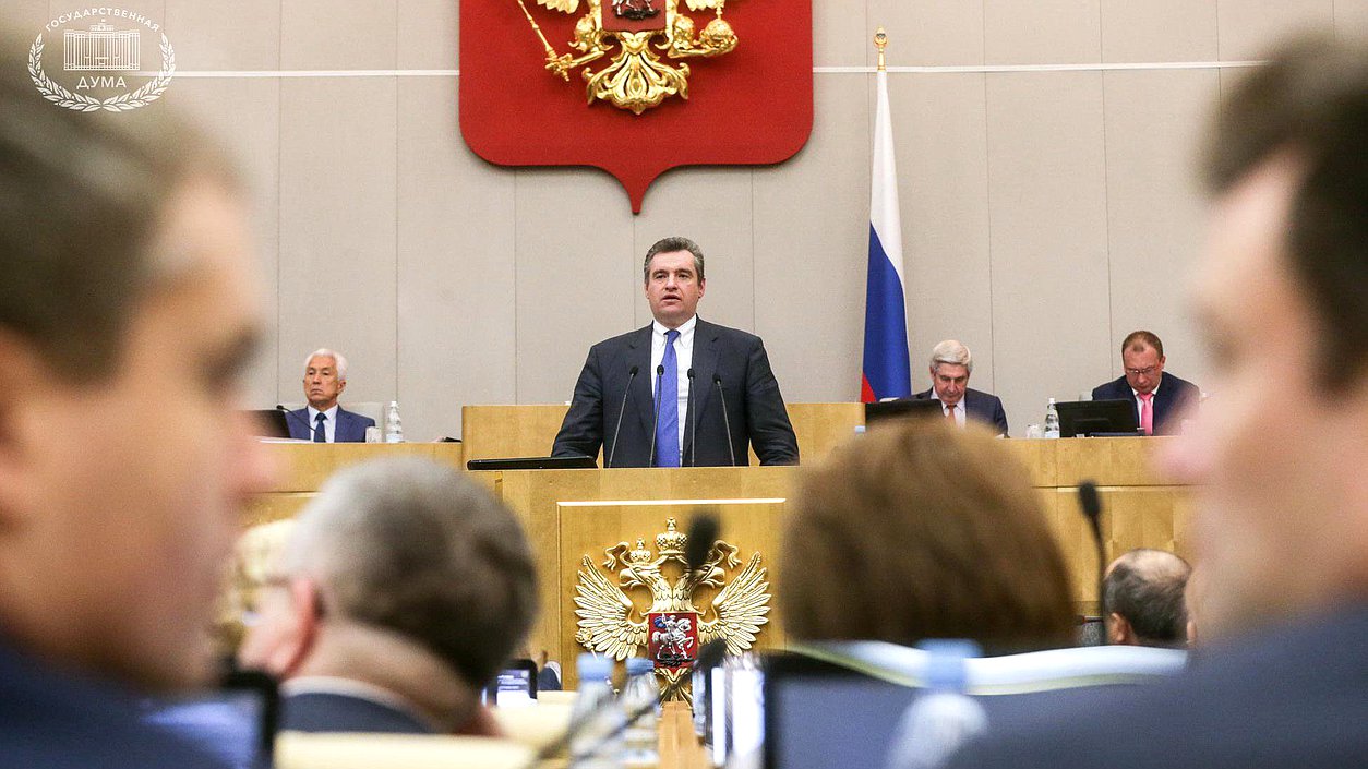 Председатель Комитета по международным делам Леонид Слуцкий во время заседания. Автор фото: Марат Абулхатин/Фотослужба Государственной Думы.