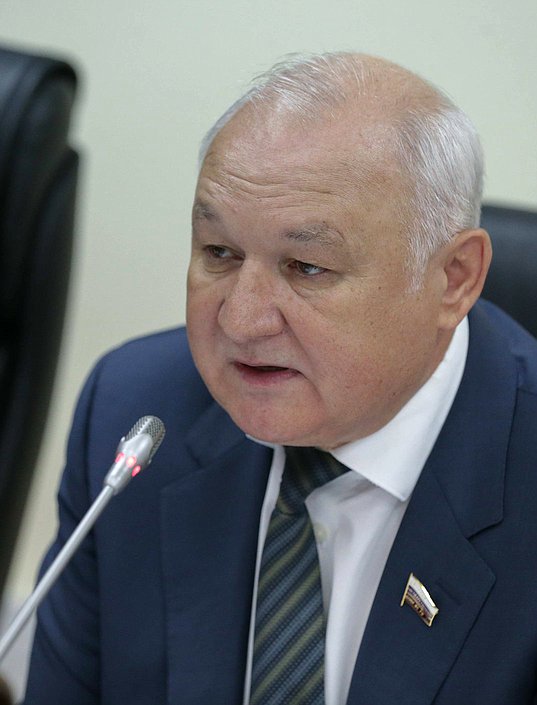Председатель Комитета по делам национальностей Ильдар Гильмутдинов