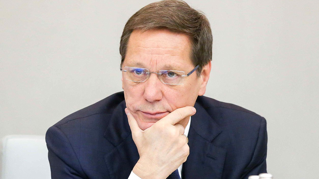 Первый Заместитель Председателя Государственной Думы Александр Жуков