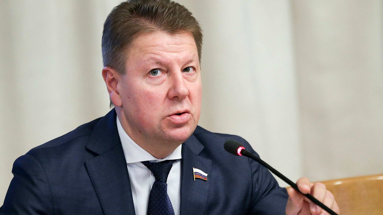 Член Комитета по аграрным вопросам Алексей Ситников