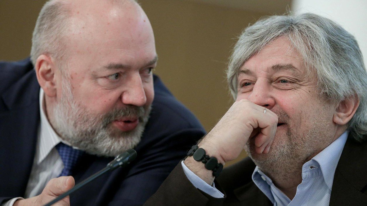 Заседание Организационного комитета по проведению 
в Российской Федерации Года литературы при Председателе Государственной Думы Федерального Собрания Российской Федерации.
