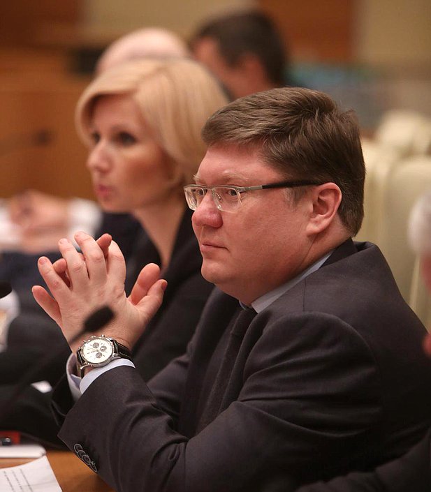 Парламентские слушания Комитета Государственной Думы по труду, социальной политике и делам ветеранов на тему «Перспективы ратификации Российской Федерацией Конвенции Международной организации труда «О минимальных нормах социального обеспечения». 


