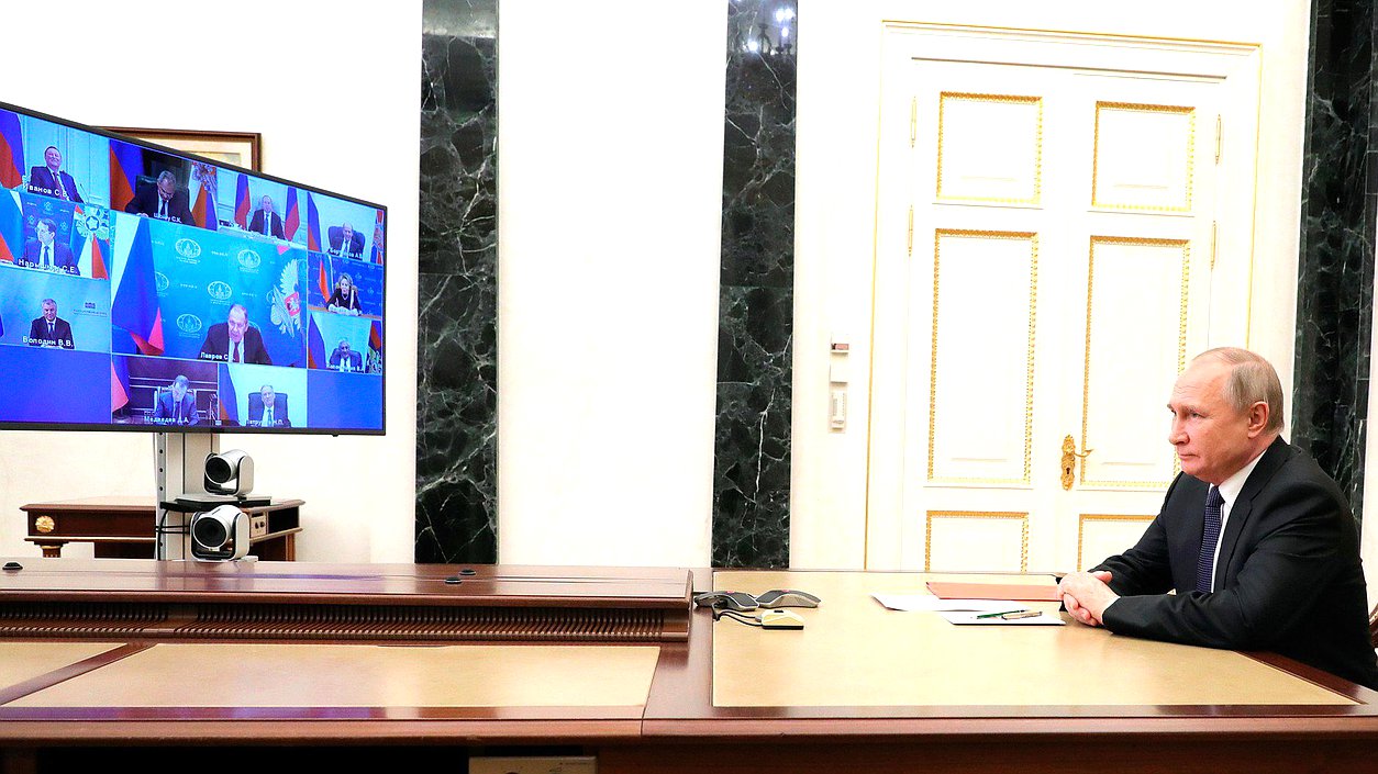 Совещание с постоянными членами Совета Безопасности. Фото: kremlin.ru