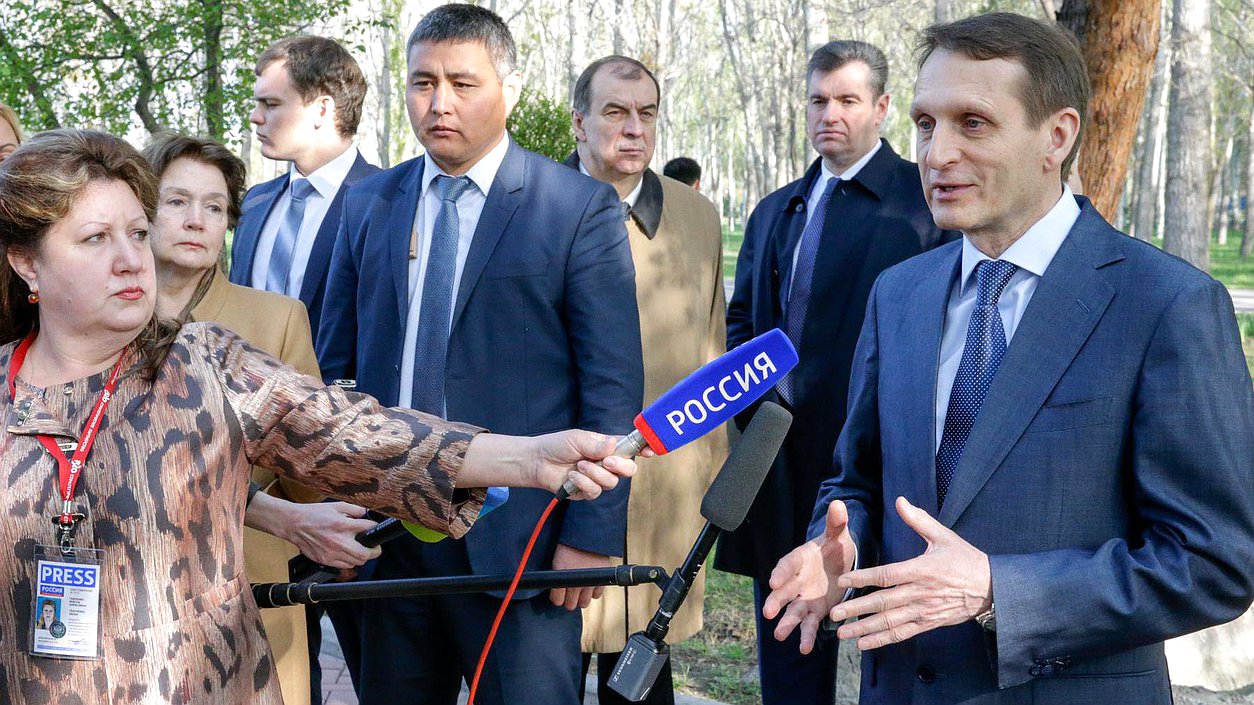 Подход к прессе.

