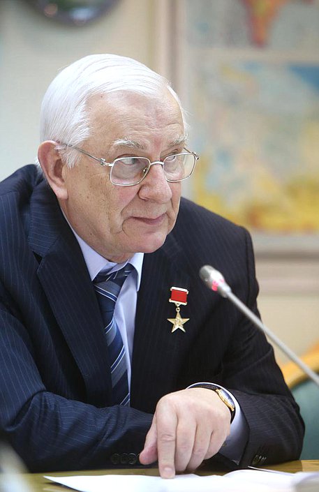 Заседание Комитета Государственной Думы по региональной политике и проблемам Севера и Дальнего Востока на тему «О принимаемых мерах по правовому обеспечению развития морских портов в Хабаровском крае». 

