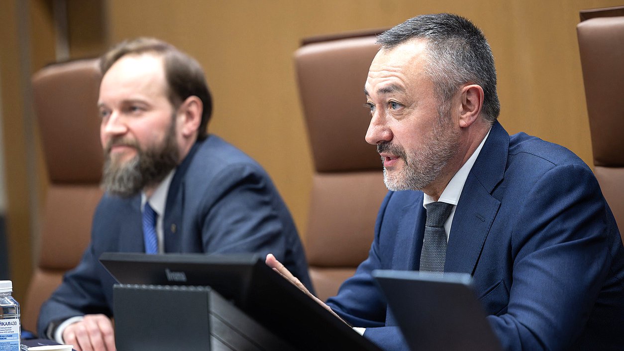 Встреча Виктора Пинского со студентами юрфака МГУ