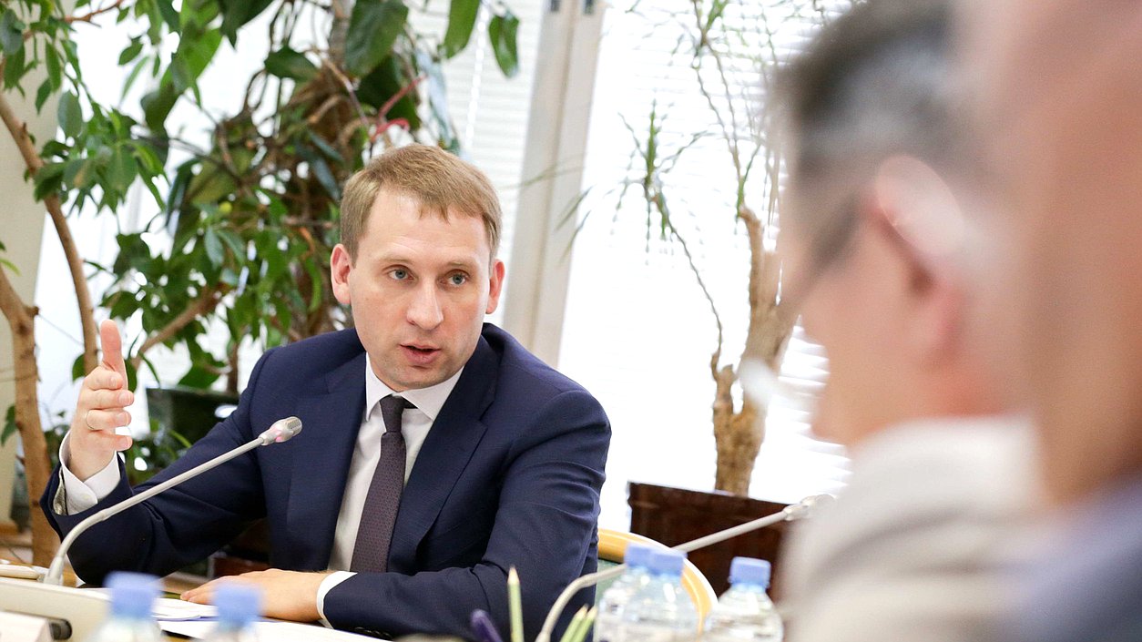 Министр РФ по развитию Дальнего Востока Александр Козлов