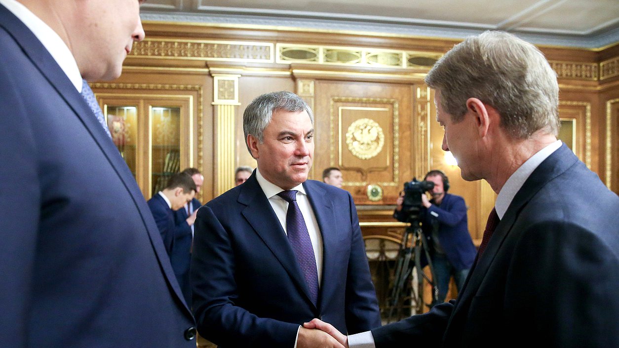 Председатель Государственной Думы Вячеслав Володин и депутат Европейского Парламента, заместитель Председателя группы «Европа свободы и прямой демократии» Роландас Паксас