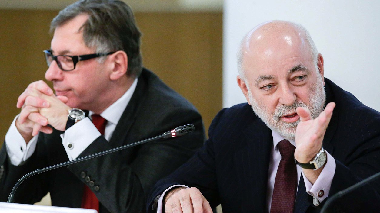 Заседание Совета по инвестициям при Председателе Государственной Думы Федерального Собрания Российской Федерации. 

