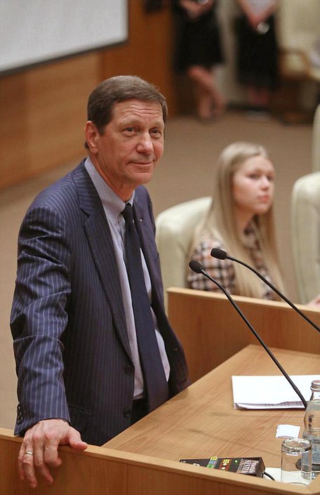 В Госдуме прошла лекция Александра Жукова на тему «Олимпийское движение: вчера, сегодня, завтра».
