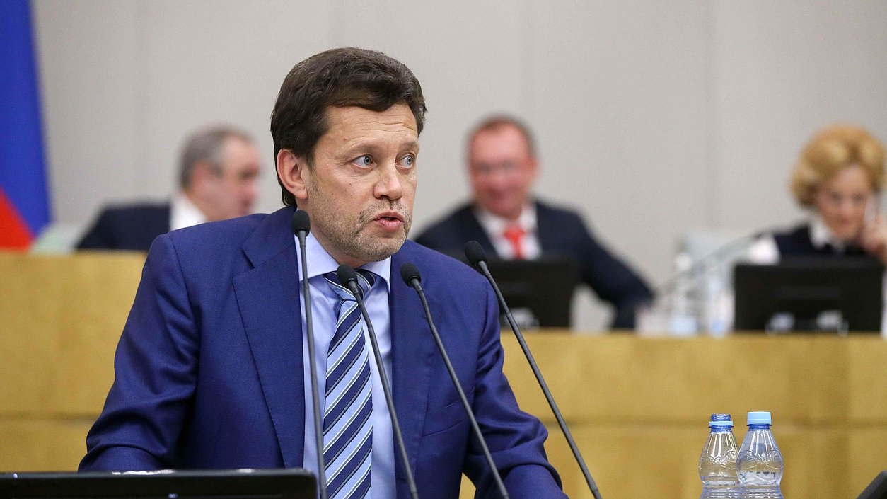 Заместитель председателя по внешним связям и работе над законодательством Всероссийской партии "Партия роста" Виктор Звагельский. Автор фото: Марат Абулхатин/Фотослужба Государственной Думы