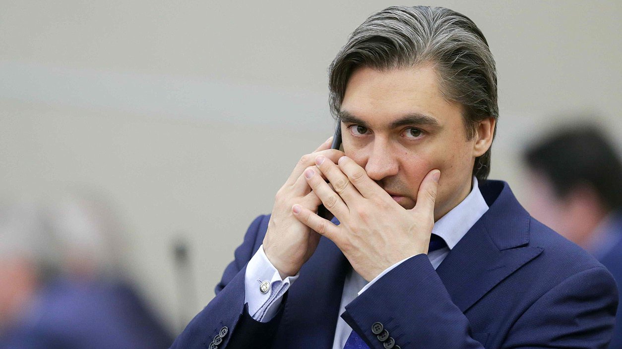 Заместитель Председателя Комитета по информационной политике, информационным технологиям и связи Андрей Свинцов