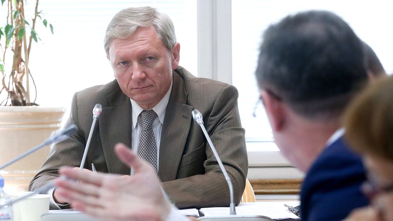 Заместитель Министра транспорта РФ Александр Юрчик