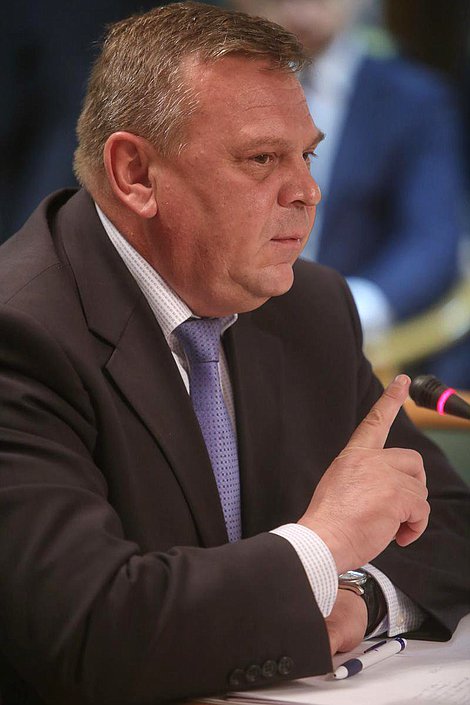 «Круглый стол» Комитета Государственной Думы по труду, социальной политике и делам ветеранов на тему «О законодательном обеспечении системы независимой оценки квалификации рабочих кадров». 


