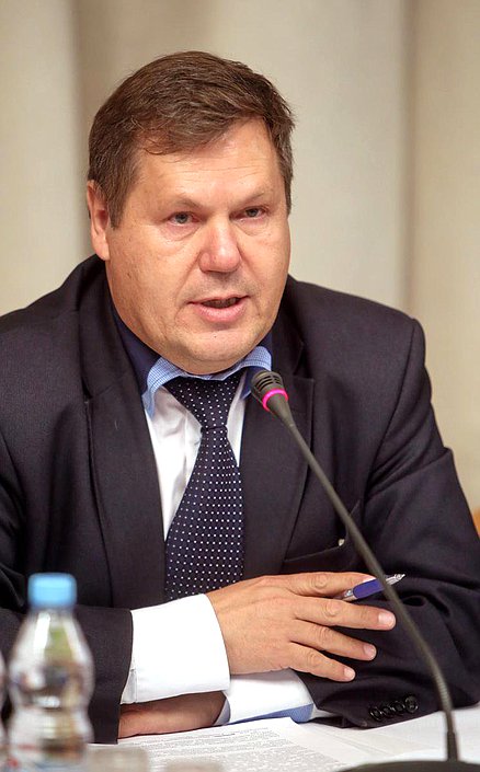 Круглый стол Комитета Государственной Думы по аграрным вопросам на тему «О государственной поддержке развития сельского (экологического) туризма в России». 

