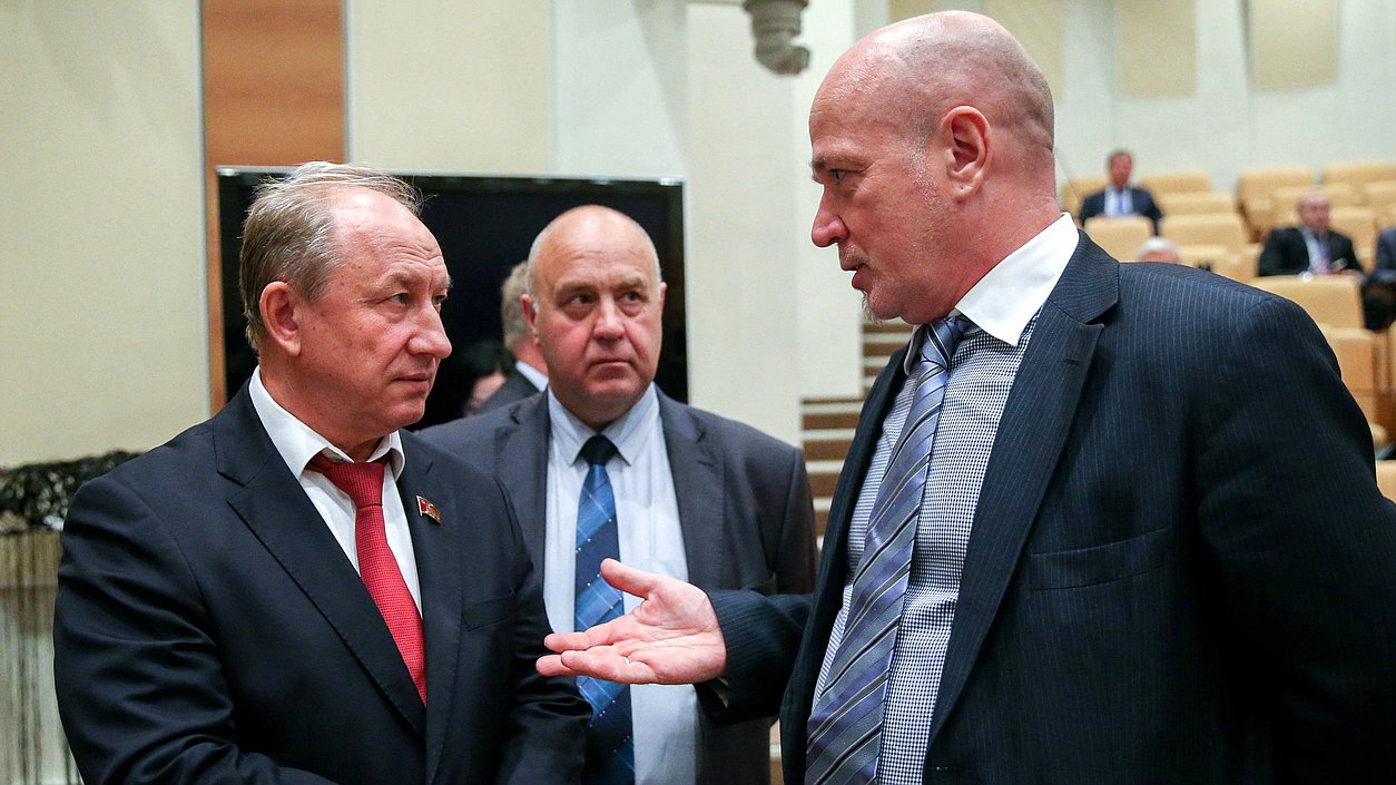 Первый заместитель Председателя Комитета по делам национальностей Валерий Рашкин