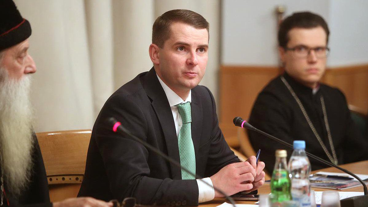 Круглый стол Комитета Государственной Думы по делам общественных объединений и религиозных организаций на тему «Совершенствование законодательства о религиозных организациях». 

