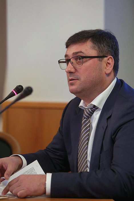 Круглый стол Комитета Государственной Думы по энергетике на тему «Импортозамещение нефтегазового оборудования как основа экономической и энергетической безопасности». 

