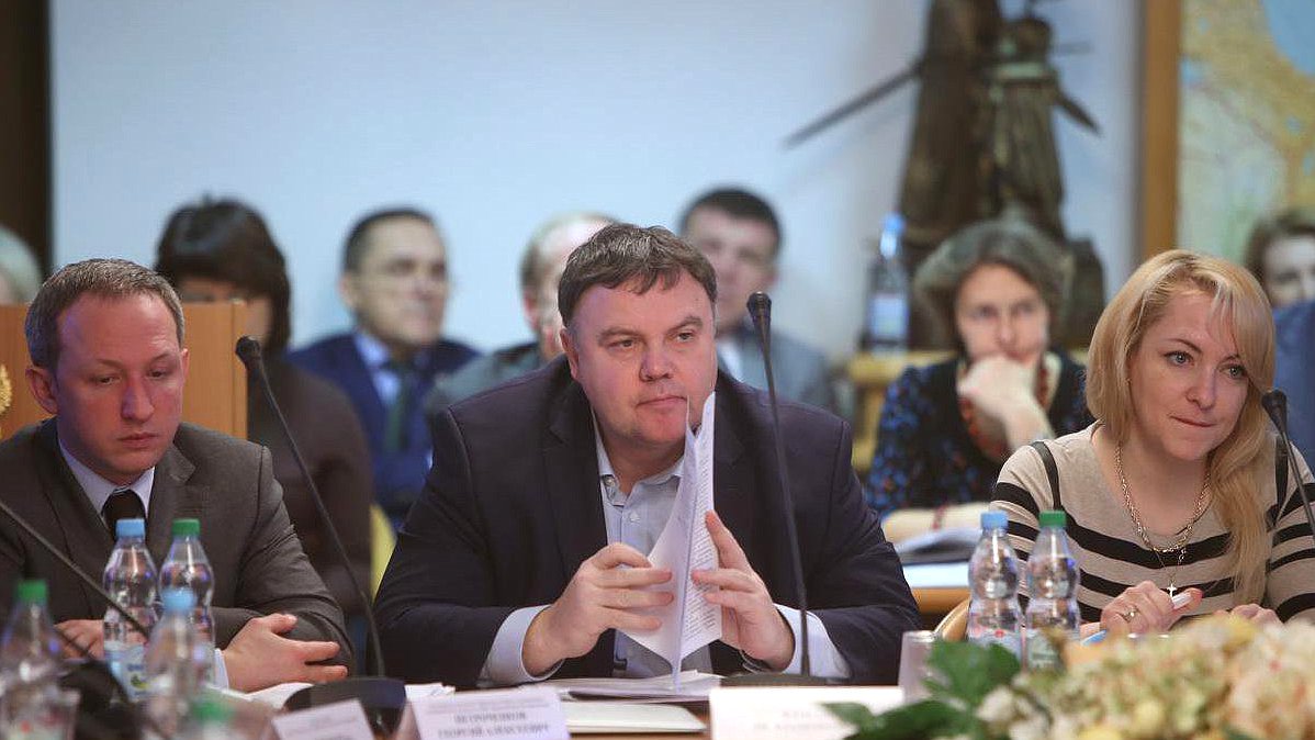 Круглый стол КомитетаГосударственной Думы по охране здоровья натему«Опыт и проблемы лечения орфанных заболеваний у взрослых». 

