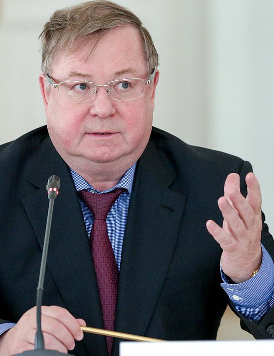 Совместного заседания Президиума Совета 
Российского исторического общества 
и Бюро Президиума Ассоциации юристов России.
