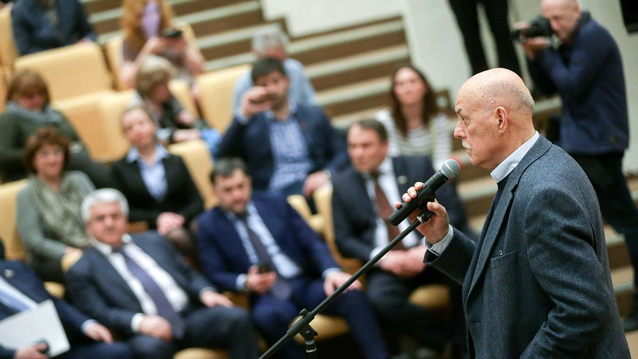 Станислав Говорухин