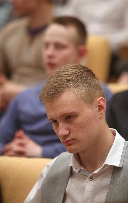 Лекция в рамках цикла лекций, приуроченных к Году российского кино, на тему «Михаил Булгаков: поединок с судьбой». 

Лектор – писатель, филолог, ректор Литературного института имени А.М.Горького А.Н.Варламов. 
