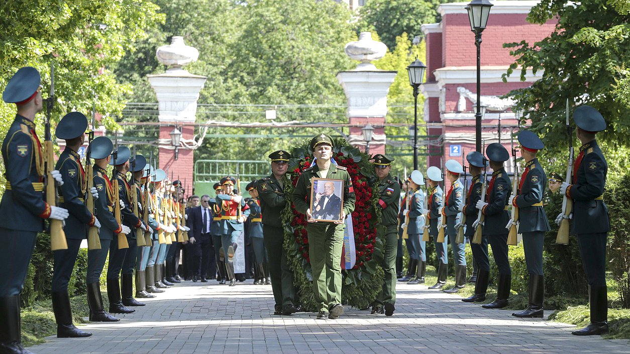 Церемония прощания со Станиславом Сергеевичем Говорухиным
