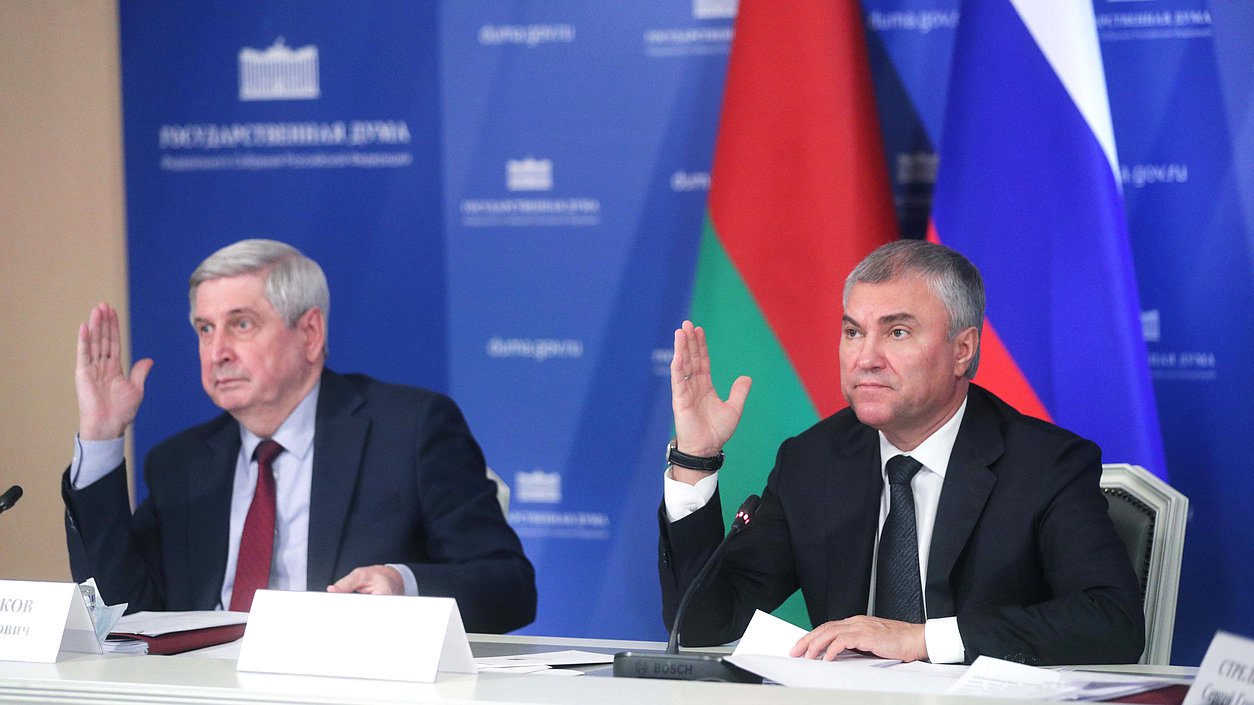 First Deputy Chairman of the State Duma Ivan Melnikov and Chairman of the State Duma Viacheslav Volodin