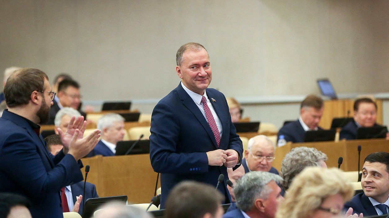 Член Комитета по контролю и Регламенту Дмитрий Белик