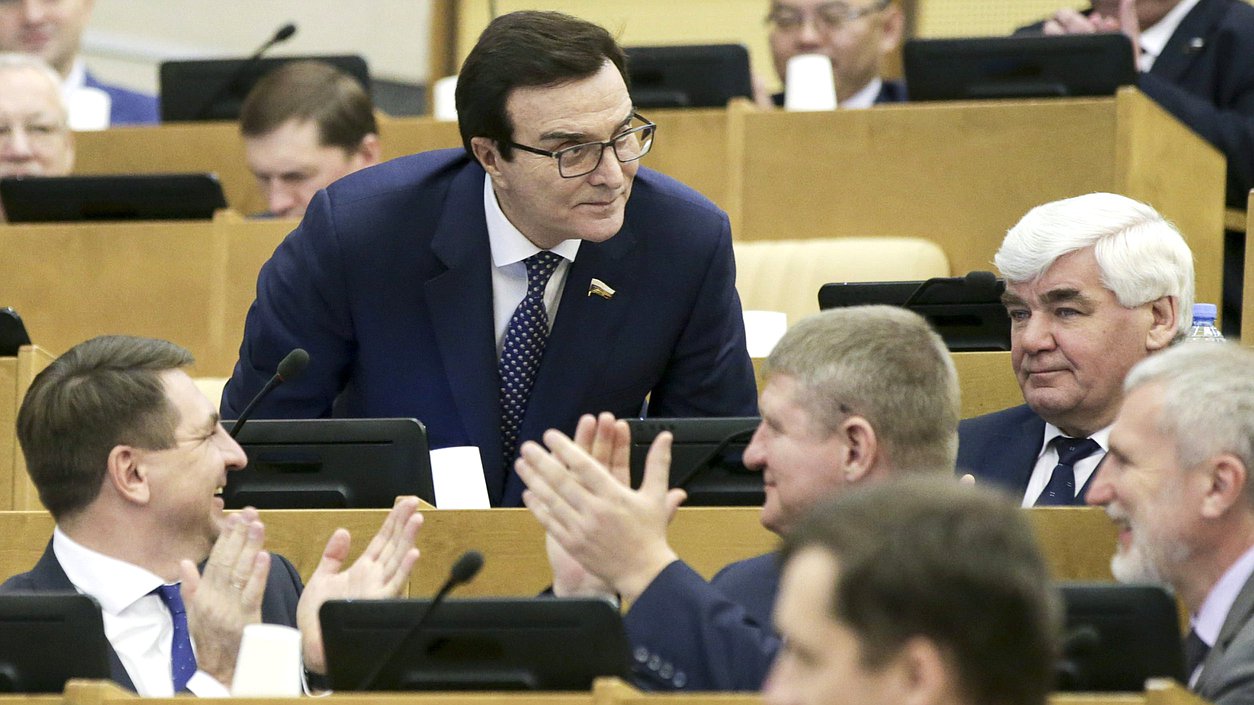 Член Комитета по экономической политике, промышленности, инновационному развитию и предпринимательству Александр Максимов