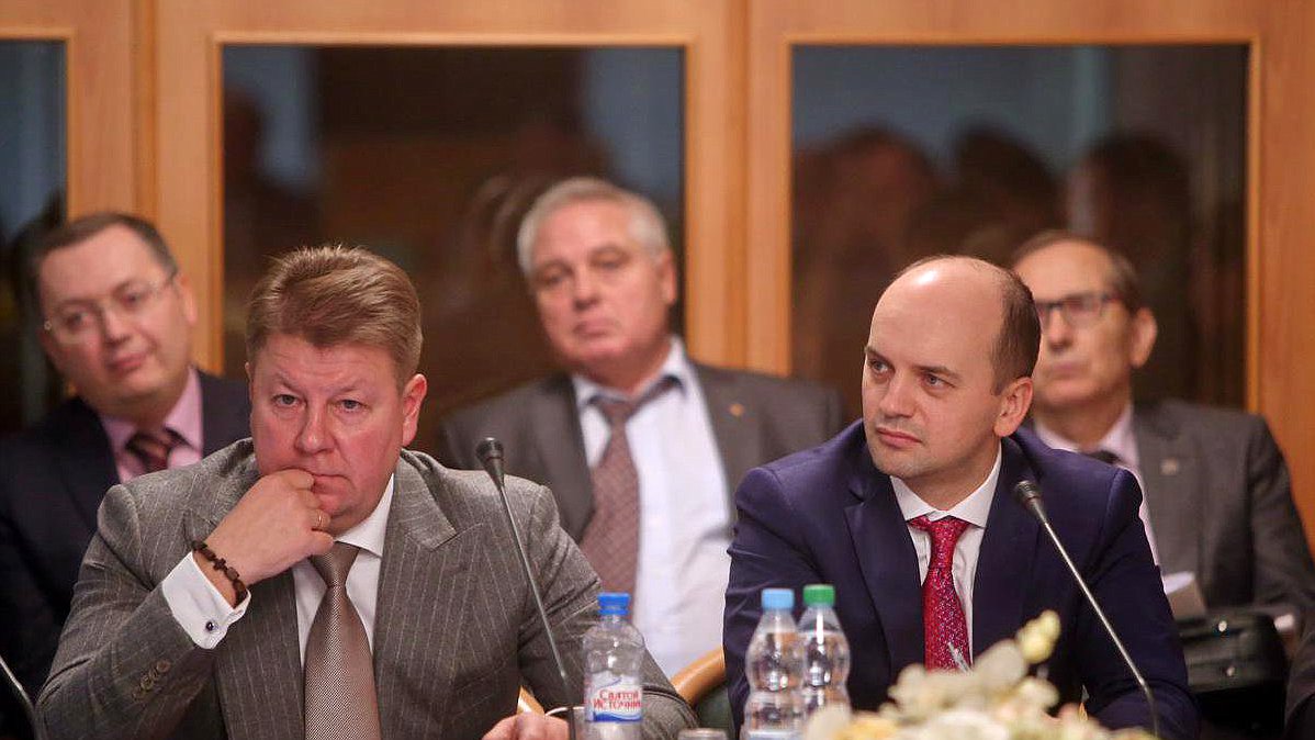 Парламентские слушания Комитета Государственной Думы по аграрным вопросам на тему «Финансовые механизмы для решения проблемы избыточной долговой нагрузки на предприятия АПК». 

