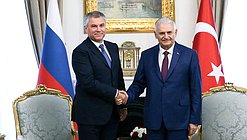Председатель Государственной Думы Вячеслав Володин и Председатель Великого национального собрания Турции Бинали Йылдырым