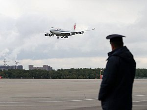 самолет аэропорт