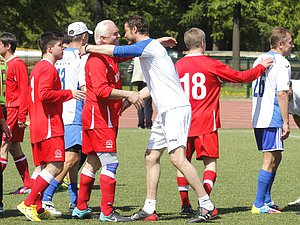 Турнир по футболу между командами фракций Государственной Думы.