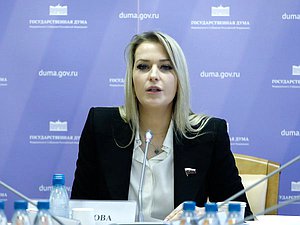 Председатель Комитета по развитию гражданского общества, вопросам общественных и религиозных объединений Яна Лантратова