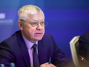 Председатель Комитета по безопасности и противодействию коррупции Василий Пискарев