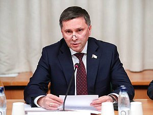 Председатель Комитета по экологии, природным ресурсам и охране окружающей среды Дмитрий Кобылкин