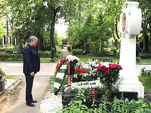Вячеслав Володин
