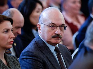 Председатель Комитета по науке и высшему образованию Сергей Кабышев