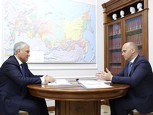 Председатель Государственной Думы Вячеслав Володин и губернатор Калининградской области Алексей Беспрозванных