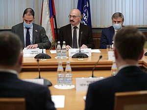 Председатель Комитета по науке и высшему образованию Сергей Кабышев