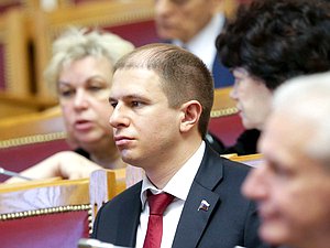 Заместитель Председателя Комитета по контролю и Регламенту Михаил Романов
