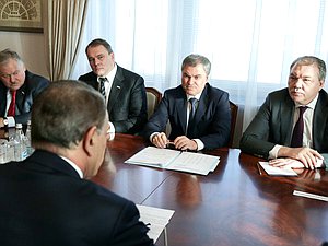 Председатель Государственной Думы Вячеслав Володин и Председатель Национального Собрания Армении Ара Баблоян