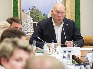 Первый заместитель Председателя Комитета по туризму и развитию туристической инфраструктуры Николай Валуев