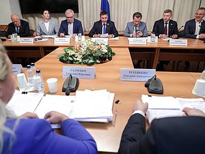 Заседание Комитета по экологии, природным ресурсам и охране окружающей среды