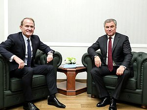 Chairman of the State Duma Viacheslav Volodin and Chairman of the Inter-Factional Parliamentary Association of the Verkhovna Rada of Ukraine ”Inter-Parliamentary Dialogue for Peace: Ukraine-Russia-Germany-France” Viktor Medvedchuk